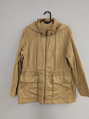 Uniqlo Women's Hooded Field Jacket in Khaki - Japan Size M (Fits like US S)